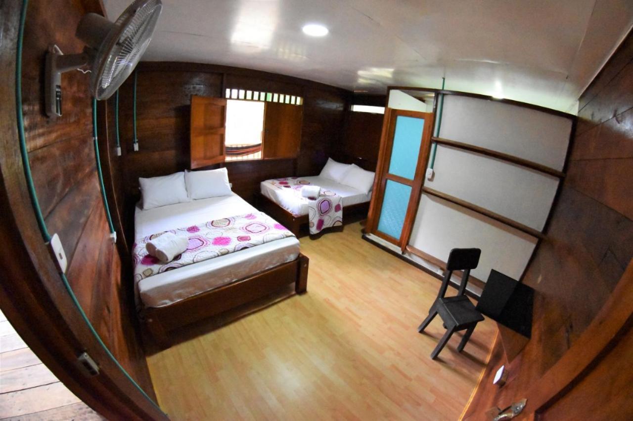 Hostal Cano Nevera La Macarena エクステリア 写真