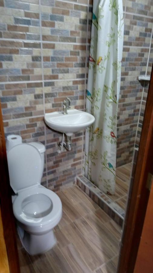 Hostal Cano Nevera La Macarena エクステリア 写真