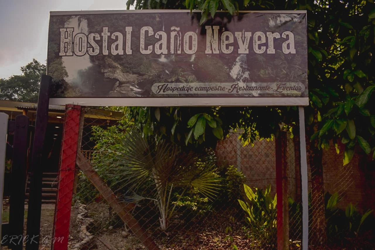 Hostal Cano Nevera La Macarena エクステリア 写真