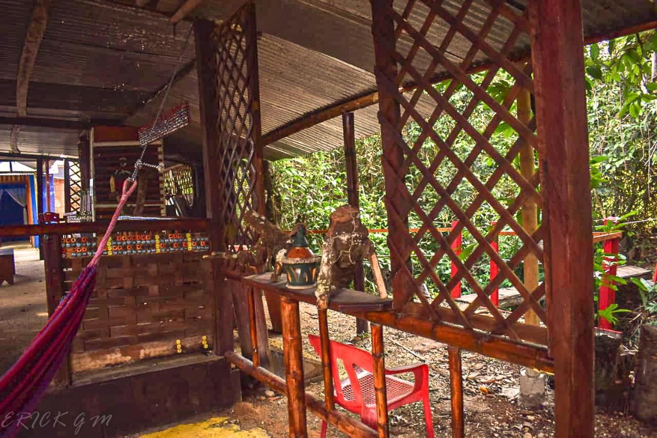 Hostal Cano Nevera La Macarena エクステリア 写真