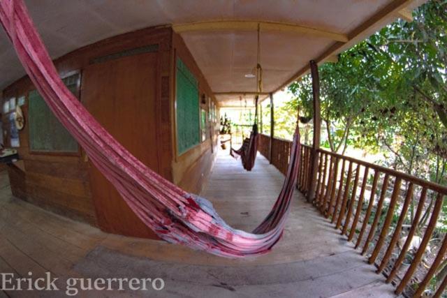 Hostal Cano Nevera La Macarena エクステリア 写真