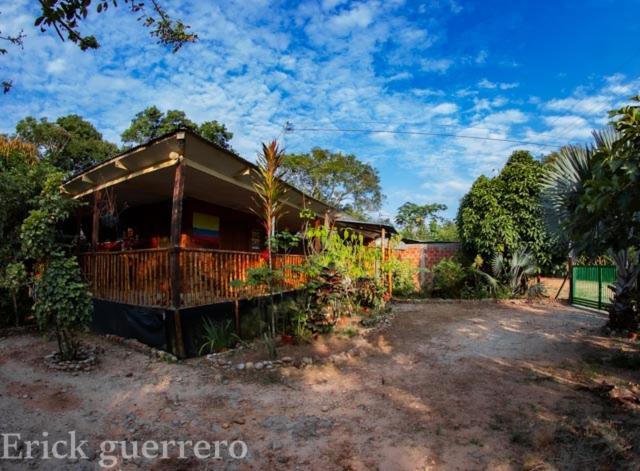 Hostal Cano Nevera La Macarena エクステリア 写真