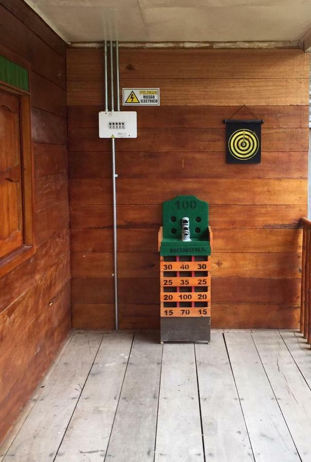 Hostal Cano Nevera La Macarena エクステリア 写真